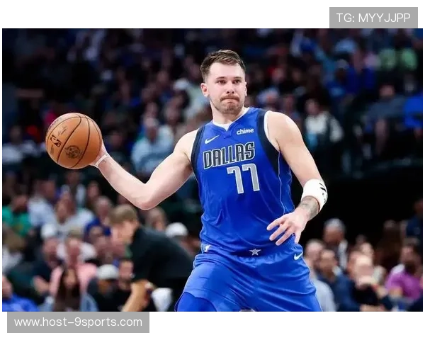 东契奇三双封神！独行侠靠他续命